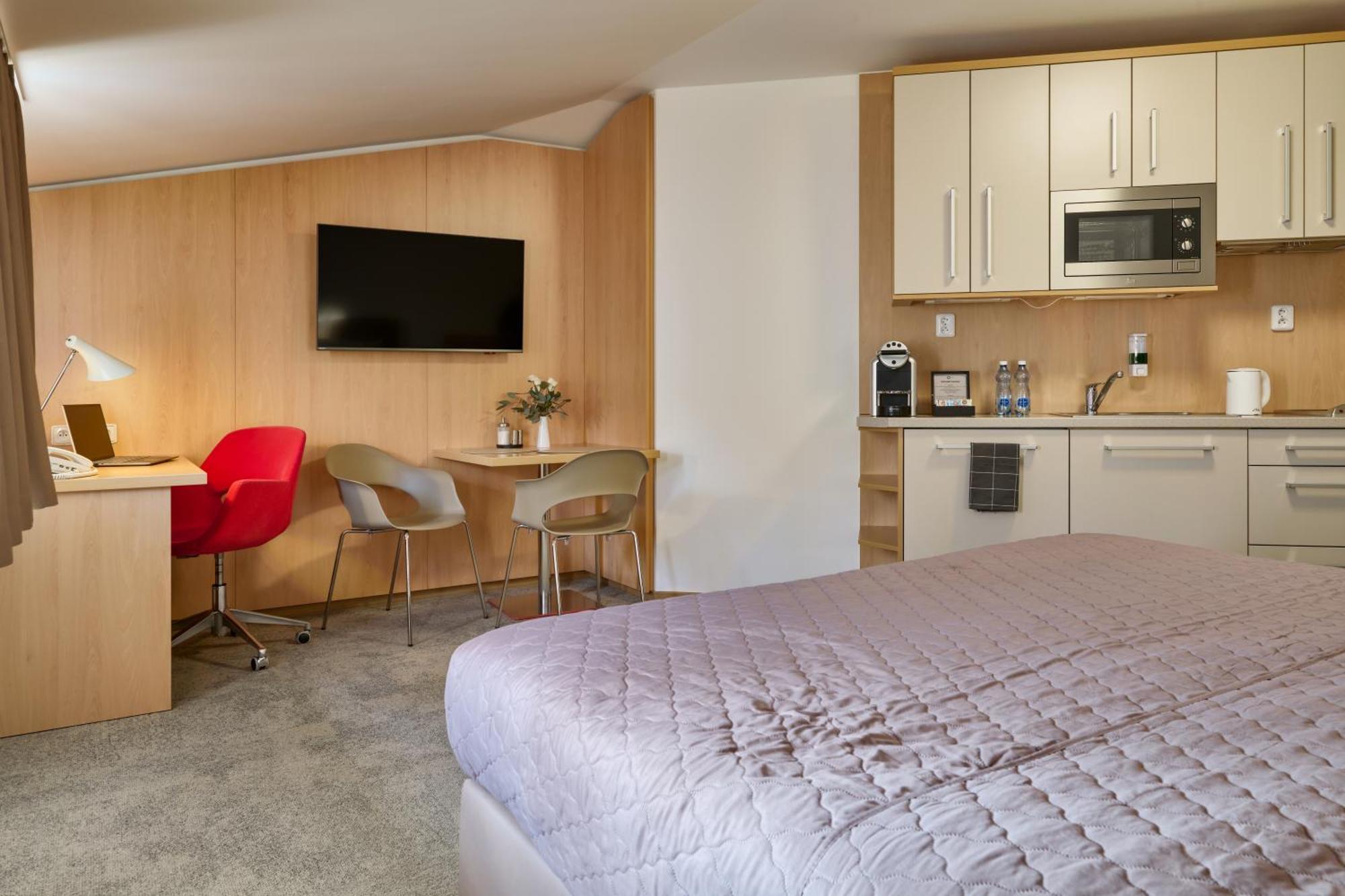 Hotel Osvit Mladá Boleslav Exteriör bild