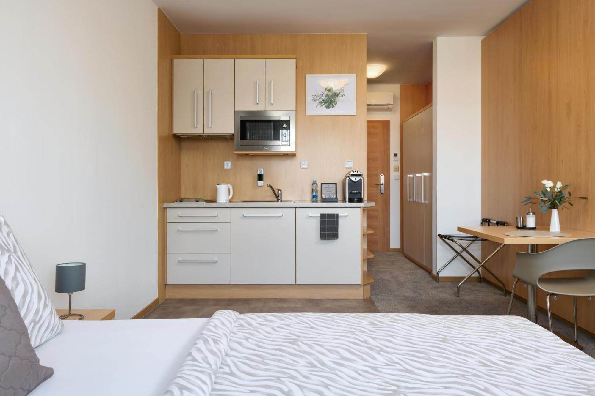 Hotel Osvit Mladá Boleslav Exteriör bild