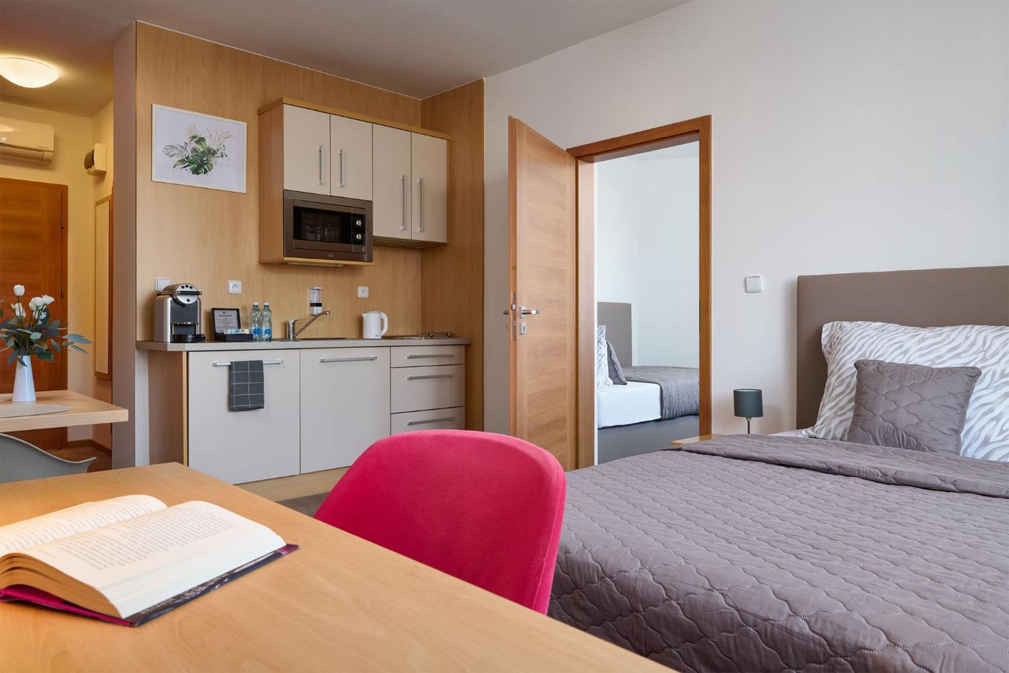 Hotel Osvit Mladá Boleslav Exteriör bild